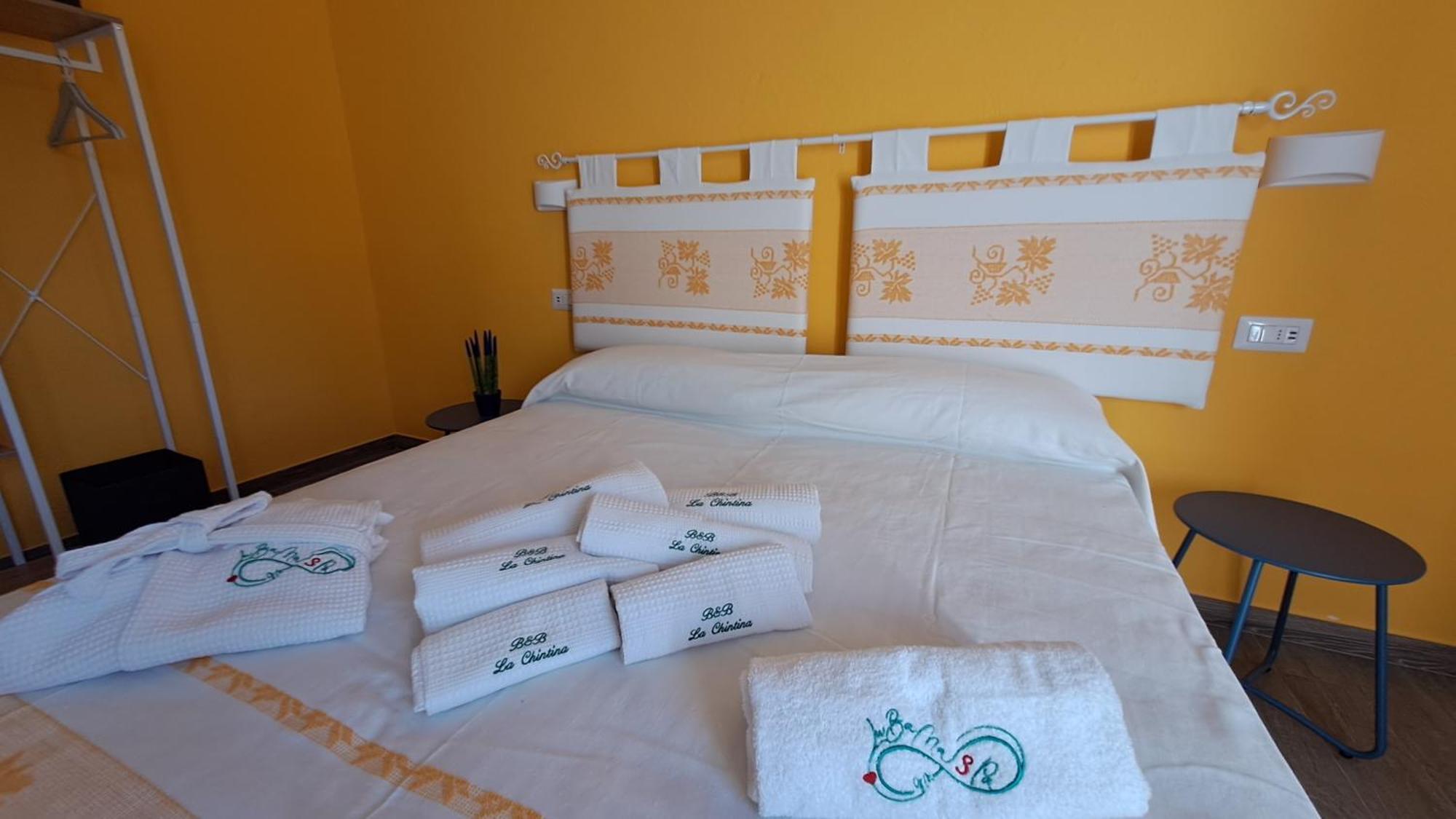 B&B La Chintina 圣安托尼奥迪加卢拉 外观 照片